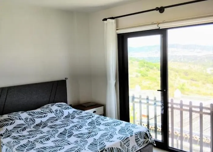 Willa Duplex In Bitez Opposite Aktur Near The Sea Bodrum